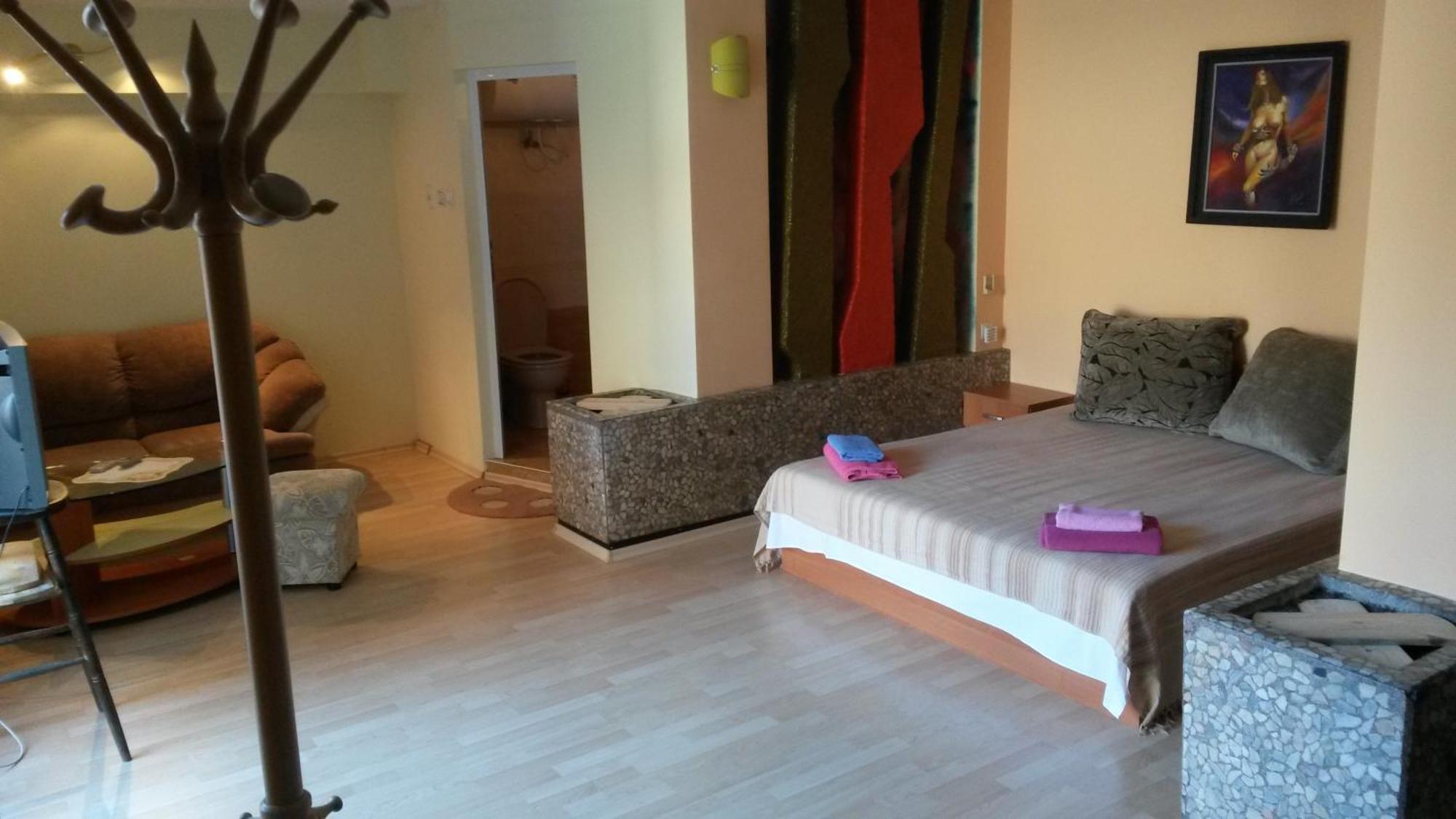 Стаи За Гости Първи Май Gabrovo Esterno foto